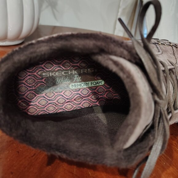 Skechers Ankle Boots Brown - Size 8 - Picture 5 of 7